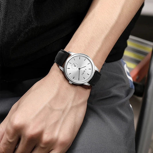 Classy Field Minimalist